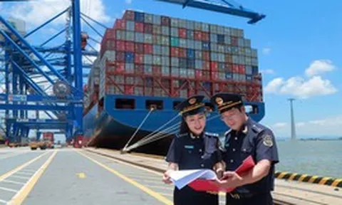 Tinh gọn hơn 53% đầu mối: Hải quan vận hành thông suốt sau sắp xếp bộ máy