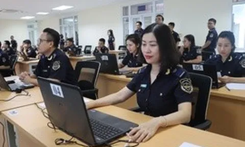 Hải quan siết chặt kỷ cương, đánh giá công chức bằng sản phẩm thực chất