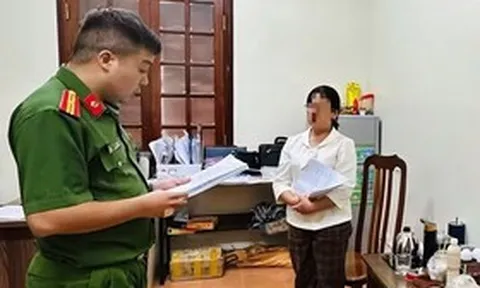 Rút lượng lớn tiền mặt tại Hợp tác xã Hợp Thịnh, người phụ nữ bị khởi tố