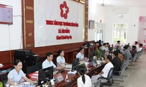 Cán bộ cấp xã trong bộ máy mới - Bài 2: Từ 'đủ tiêu chuẩn' đến 'làm được việc'