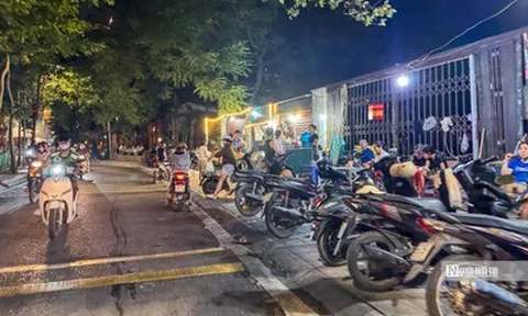 Hà Nội: Siết xử lý lấn chiếm vỉa hè, lòng đường quanh Hồ Tây