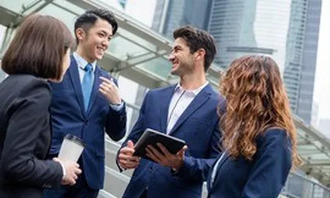 Quy định mới về tuyển dụng người Việt Nam làm việc cho tổ chức nước ngoài tại Việt Nam