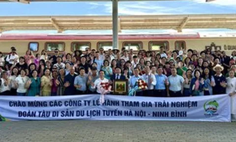 Thử nghiệm tàu cao cấp Hà Nội - Ninh Bình, kết nối các miền di sản