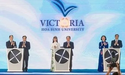 Đại học Victoria Hòa Bình: Dấu mốc chuyển mình - khai mở tương lai