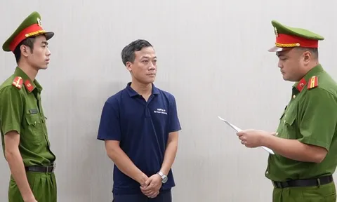 Khởi tố Chủ tịch HĐQT Công ty du lịch Mặt trời Việt Nam