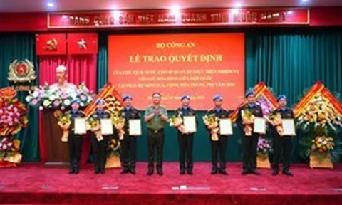 7 sĩ quan Công an nhân dân Việt Nam thực hiện nhiệm vụ gìn giữ hòa bình tại Trung Phi