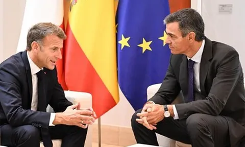 Tổng thống Pháp Macron hoan nghênh ý tưởng Anh có thể tái gia nhập EU
