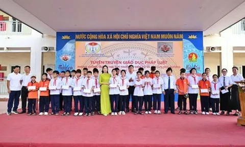 Hải Phòng: Gieo ý thức pháp luật từ những câu chuyện gần gũi với học sinh