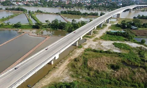 Tuyến đường ven biển gần 24km ở Thanh Hóa sẵn sàng về đích