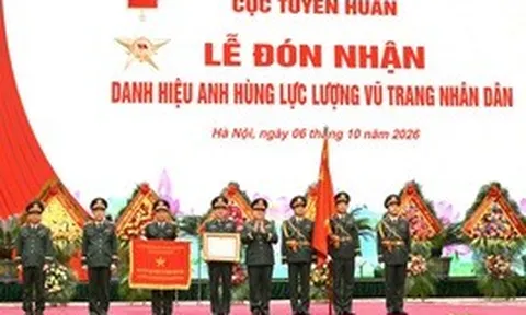 Cục Tuyên huấn đón nhận danh hiệu Anh hùng Lực lượng vũ trang nhân dân