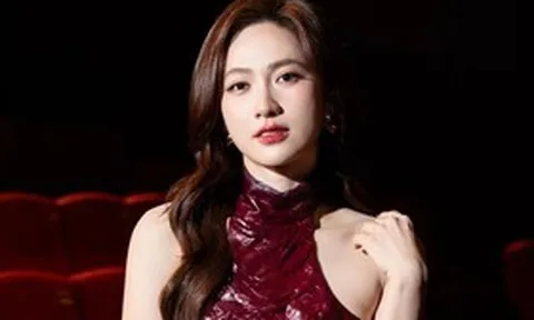 "Nữ thần mặt mộc đẹp nhất Việt Nam" vừa được đề cử Top 100 Gương mặt đẹp nhất thế giới 2026