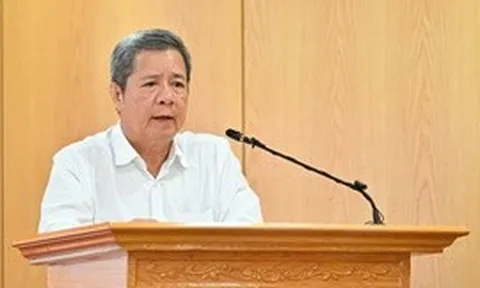 Tái cơ cấu ngành điện: Định hướng tách truyền tải điện ra khỏi EVN