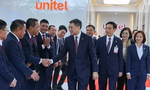 Thủ tướng: Đưa liên doanh của Viettel trở thành doanh nghiệp số hàng đầu tại Lào