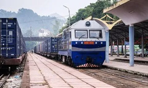Thúc đẩy vận tải liên vận quốc tế qua 3 tuyến đường sắt kết nối Trung Quốc