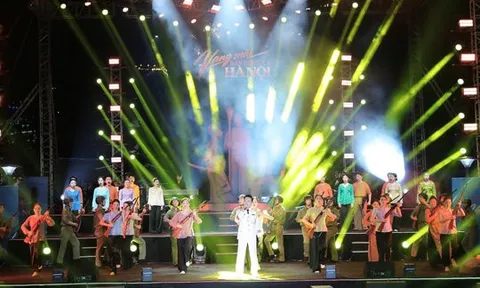 “80 năm - Vang mãi bản hùng ca Hà Nội” tái hiện hành trình của lực lượng vũ trang Thủ đô