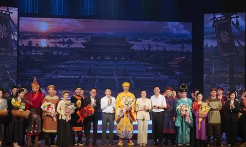 NSND Trung Hiếu: “Nhà hát Kịch Hà Nội tiến tới là điểm sáng về công nghiệp văn hóa Thủ đô”