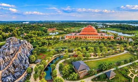 "Cội nguồn di sản giữa lòng Thủ đô"- thắt chặt tinh thần đại đoàn kết dân tộc