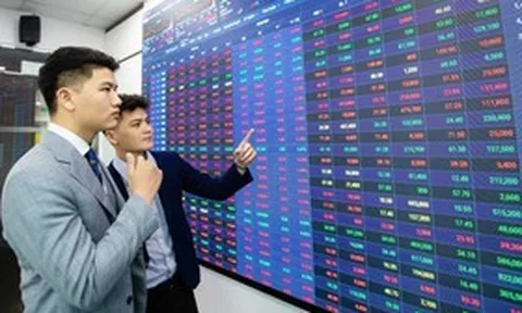 VN-Index ghi nhận rung lắc tiếp diễn, nhà đầu tư kiên nhẫn chờ tín hiệu xác nhận