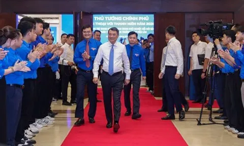 Thủ tướng Lê Minh Hưng gặp mặt, đối thoại với thanh niên
