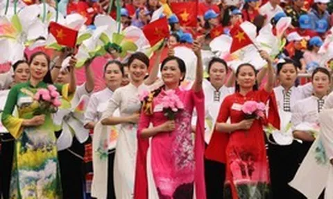 Phụ nữ Việt Nam: Từ khí phách lịch sử đến khát vọng hùng cường