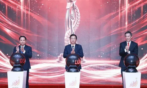 Báo Đại đoàn kết phối hợp với SABECO công bố Chương trình “Vinh danh Người truyền lửa” năm 2026
