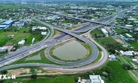 Kết luận 106-KL/TW: Khơi thông nguồn lực, tạo đà tăng trưởng hai con số