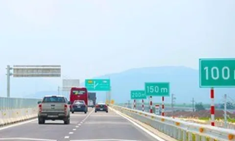 7 tuyến cao tốc phải bổ sung biển báo khoảng cách an toàn trước ngày 31/10