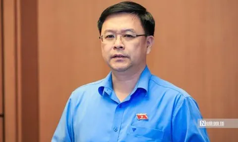 ĐBQH: Mua sắm thiết bị cho trạm y tế theo nguyên tắc "người trước, máy sau"