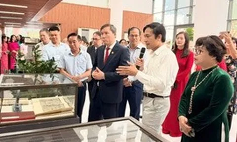 Khai mạc Không gian trưng bày thành tựu nghiên cứu khoa học về con người và cộng đồng