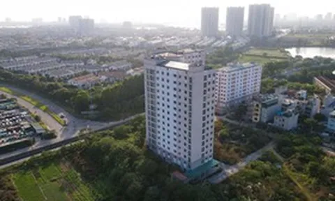 Chủ tịch Hà Nội yêu cầu chủ động quỹ nhà tái định cư, tránh để dân chờ nơi ở mới