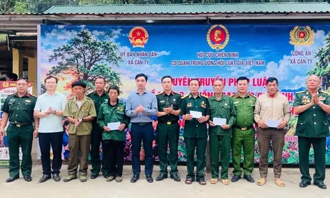 Hội Cựu chiến binh cơ quan Trung ương Hội Luật gia Việt Nam hướng về đồng bào biên giới