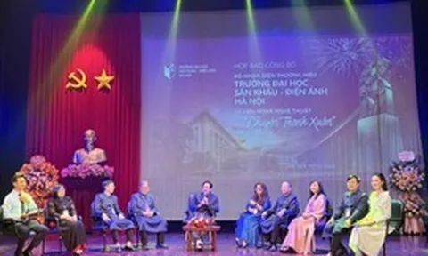 Gắn kết Nhà trường với nghệ thuật, thúc đẩy phát triển công nghiệp văn hoá