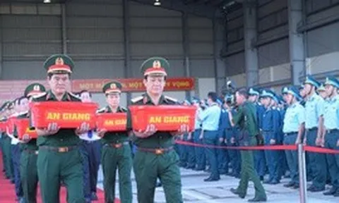 Quân khu 9 hoàn thành lấy mẫu sinh phẩm hài cốt liệt sĩ sớm gần 7 tháng