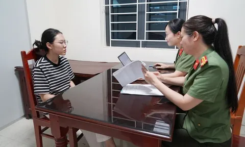 Bắt 2 đối tượng dùng chiêu "việc nhẹ, lương cao" đưa người sang Campuchia