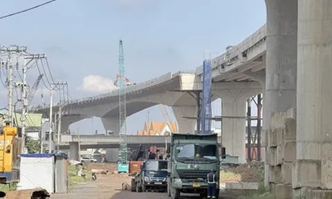Toàn cảnh công trường nút giao phức tạp nhất Vành đai 3 Tp.HCM nhìn từ trên cao