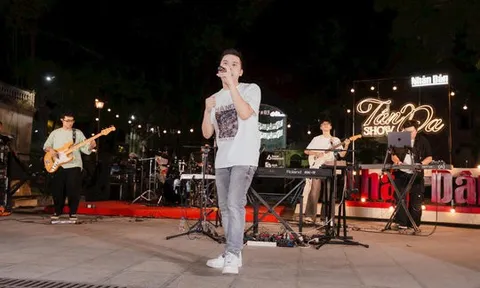 Tán Đa Show #3: Lan tỏa thông điệp tri ân phụ nữ giữa lòng Hà Nội