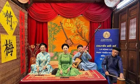 Nỗ lực gìn giữ, đưa di sản ca trù đến với thế hệ trẻ