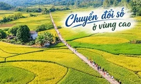 Chuyển đổi số: Quét mã QR, kết nối tiếng nói người dân