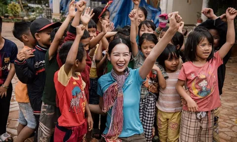 "Hoa hậu Bảo Ngọc lăn xả trong dự án thiện nguyện tại Gia Lai"