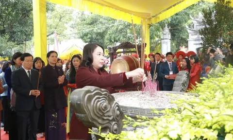 Quyền Chủ tịch nước Võ Thị Ánh Xuân dự "Khai hội đền Hai Bà Trưng"