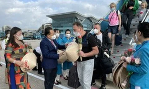 Mở cửa du lịch đúng thời điểm: Việt Nam đang có lợi thế