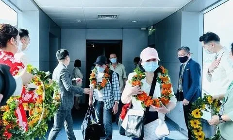 Tp.HCM: Hàng không và du lịch dồn sức hợp tác đón khách quốc tế