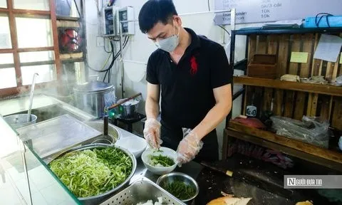 Mục sở thị quán phở người Mông ở Hà Nội ngày bán 500 bát