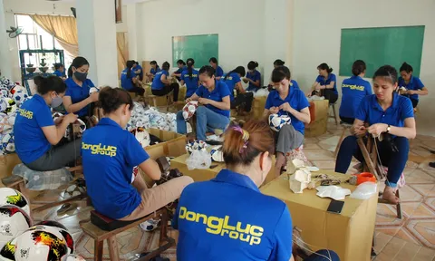 Thị trường trang phục và dụng cụ thể thao lao đao bởi dịch COVID-19