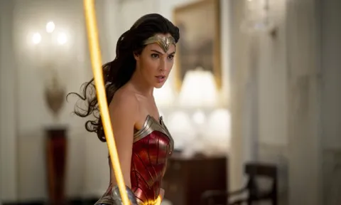 “Wonder Woman 1984” gặp khó tại thị trường Trung Quốc