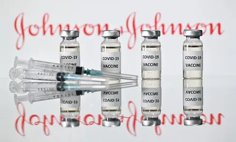 Johnson & Johnson sẽ nghiên cứu khả năng chuyển giao công nghệ sản xuất 'vaccine COVID-19' cho Việt Nam