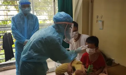Những chiến công thầm lặng đẩy lùi Covid-19: Bài 1: Nơi chiến hào cùng F1 chống Covid-19