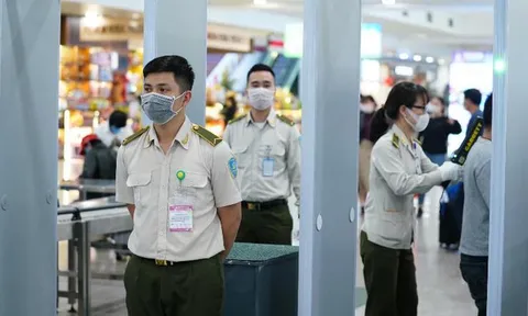 10 địa phương ‘tạm dừng’ đường bay đến TPHCM