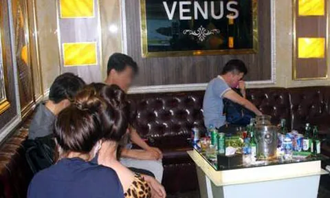 Hà Nội: Phát hiện hai cơ sở tổ chức hát karaoke cho khách trong mùa dịch Covid-19