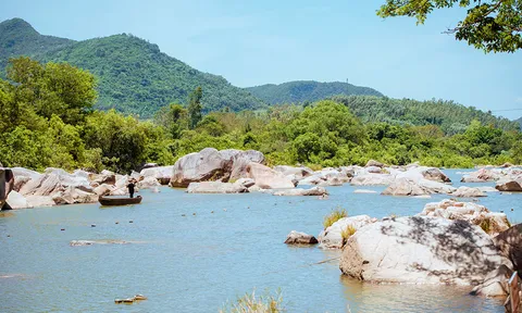 Hầm Hô: Xứ sở thần tiên miền đất Võ